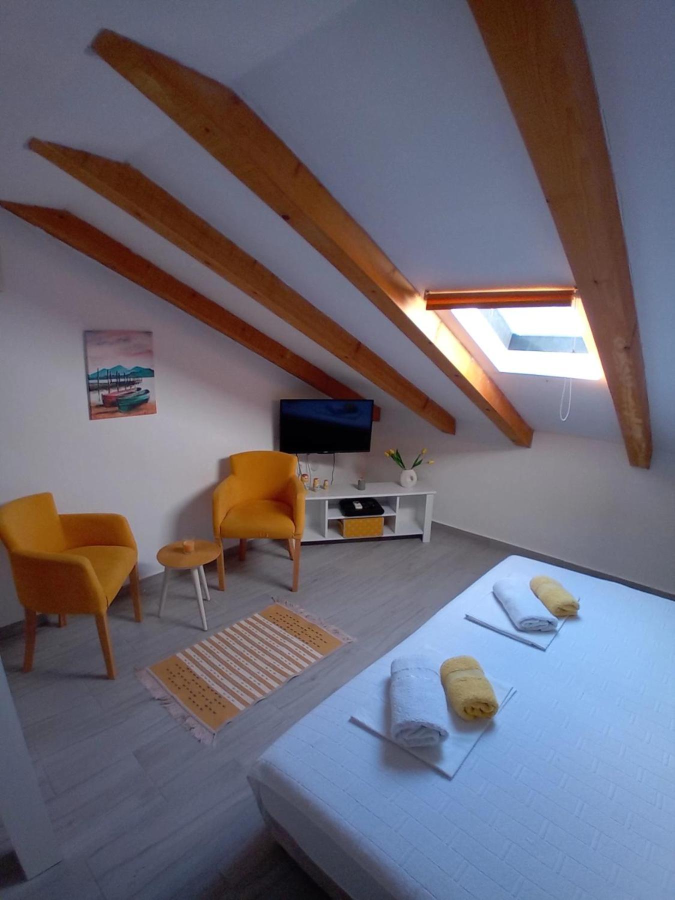 Kiwi Apartments Будва Экстерьер фото